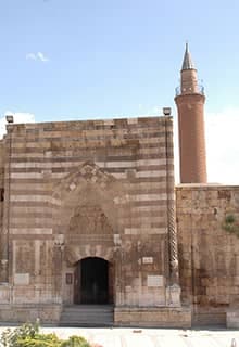 Cacabey Madrasah
